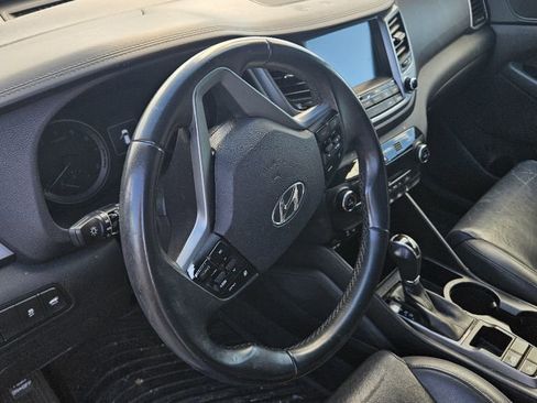 Used 2017 Hyundai Tucson Limited FWD image 3