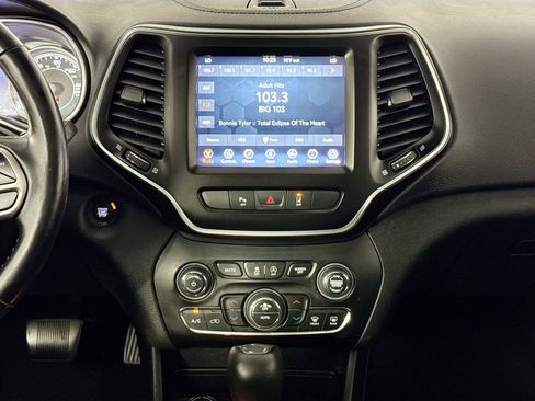 Used 2021 Jeep Cherokee Latitude Lux 80th Anniv w/ Quick Order Package 26U 80TH AWD/4WD image 23