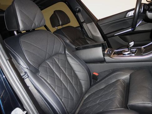 Used 2023 BMW X5 M50i w/ Climate Comfort Package image 70