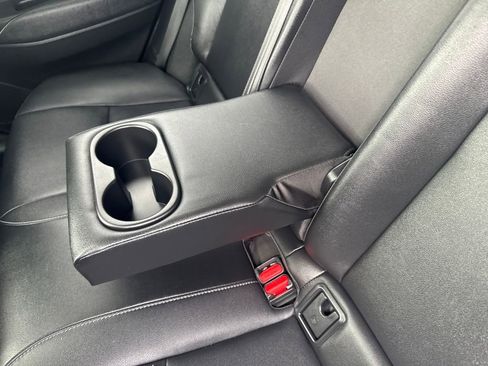 Used 2024 Toyota Corolla Cross XLE w/ Convenience Package image 35