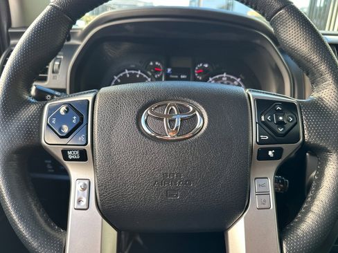 Used 2023 Toyota 4Runner SR5 Premium image 25