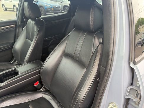 Used 2019 Honda Civic Sport Touring image 14