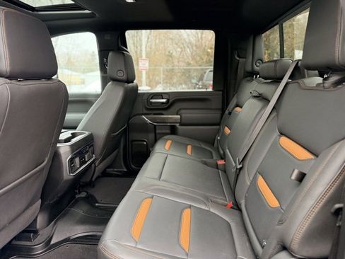 Certified 2023 GMC Sierra 2500 AT4 w/ AT4 Preferred Package image 29