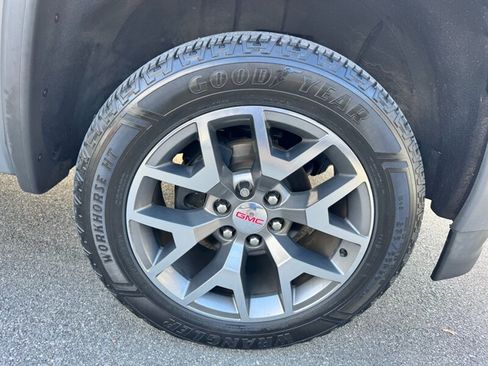 Used 2017 GMC Sierra 1500 SLT image 14