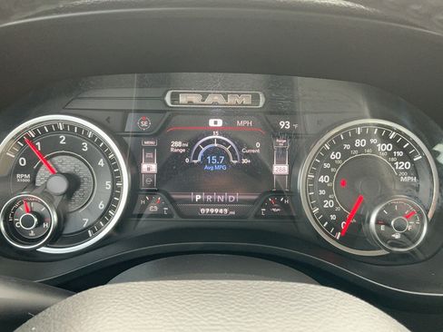 Used 2021 RAM 1500 Laramie w/ Laramie Southwest Edition RWD image 13