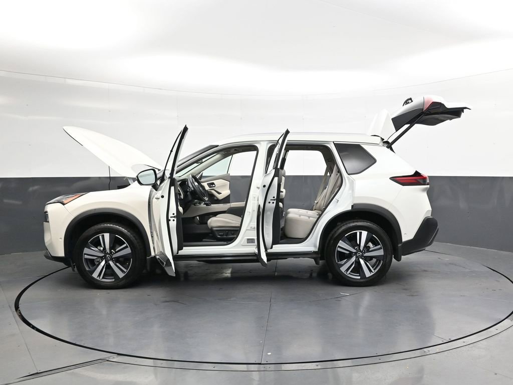 Certified 2023 Nissan Rogue SL w/ SL Premium Package AWD/4WD image 44