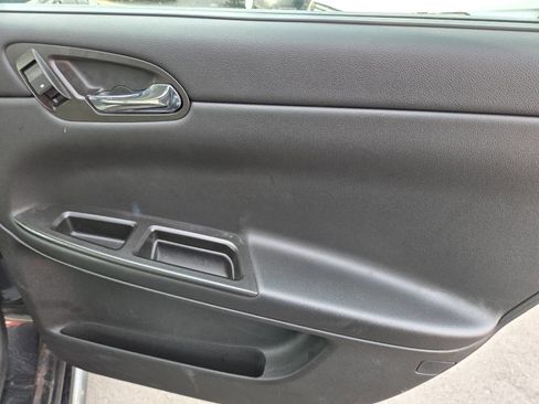Used 2014 Chevrolet Impala Limited LS image 12