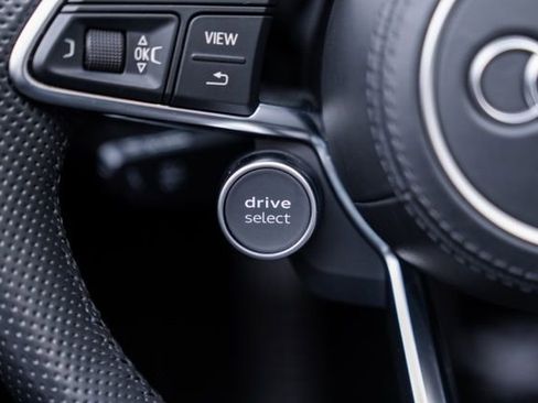 Used 2021 Audi R8 V10 RWD image 35