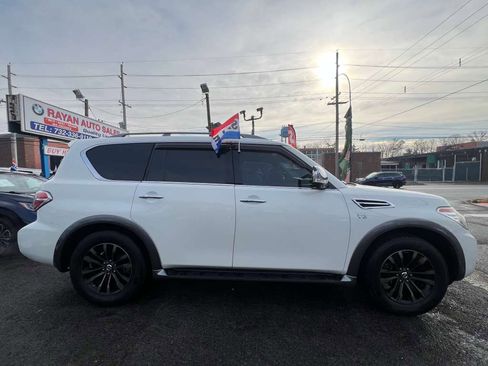Used 2017 Nissan Armada Platinum image 12