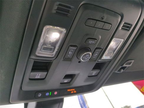 Certified 2021 Chevrolet Tahoe Z71 w/ Luxury Package image 25