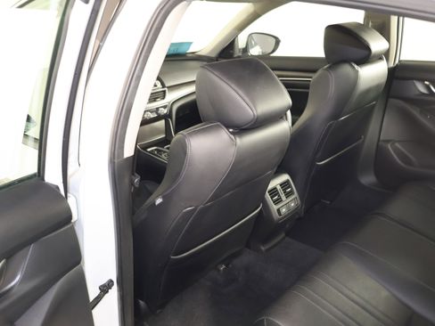 Certified 2022 Honda Accord Touring image 50