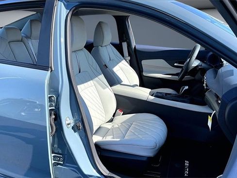 New 2026 Nissan Sentra SL image 11