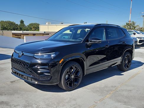 New 2026 Volkswagen Tiguan SE R-Line AWD/4WD image 2