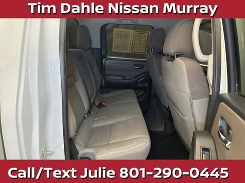 Used 2023 Nissan Frontier SV AWD/4WD image 18