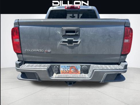 Used 2018 Chevrolet Colorado Z71 AWD/4WD image 18