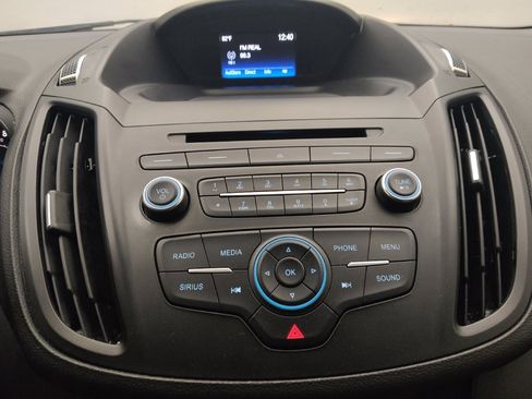 Used 2018 Ford Escape SE FWD image 25