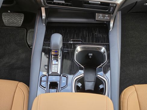 Certified 2026 Lexus RX 350h w/ Cold Area Package image 26