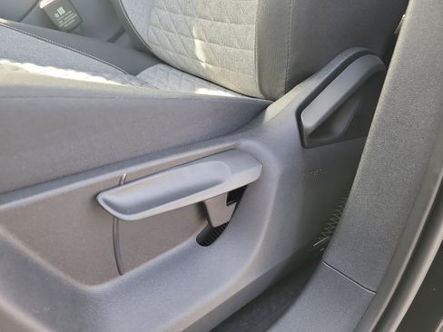 New 2026 Volkswagen Tiguan S image 19