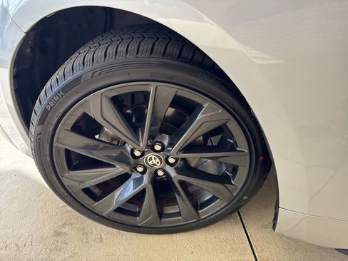 Used 2023 Toyota Corolla SE FWD image 36