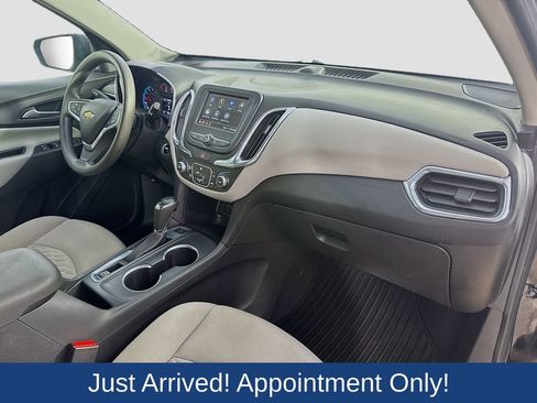 Used 2019 Chevrolet Equinox LS w/ LS Convenience Package AWD/4WD image 35