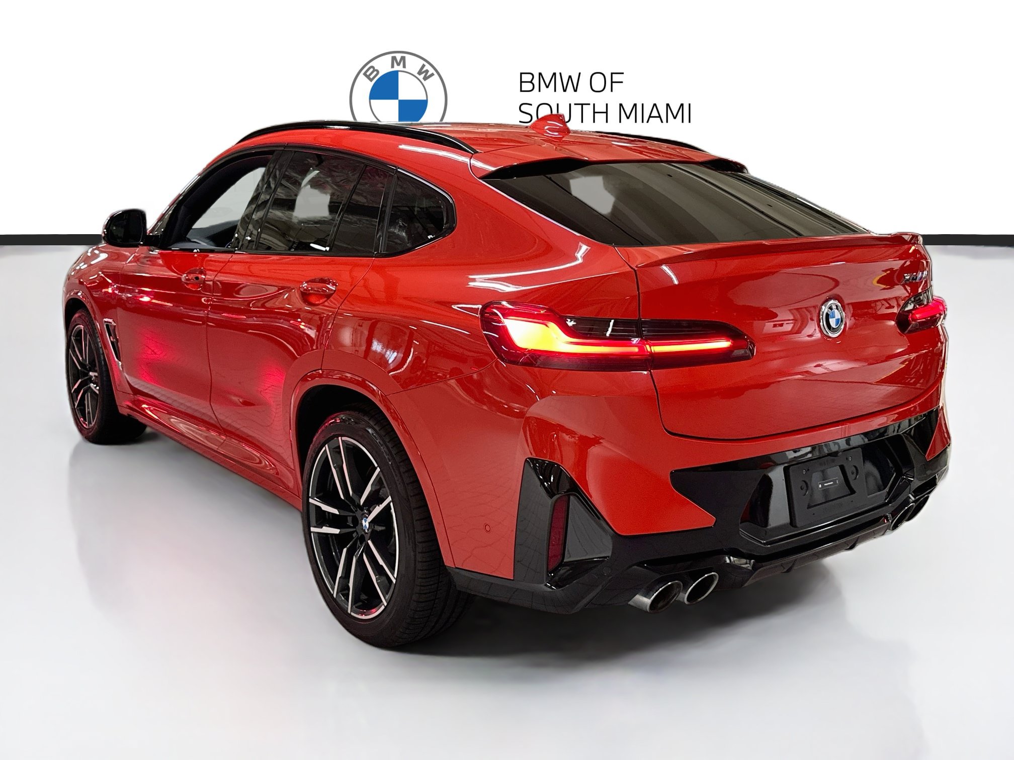 Used 2024 BMW X4 M w/ Executive Package AWD/4WD image 5