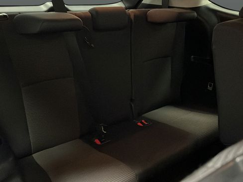 Used 2023 Toyota Highlander LE FWD image 26