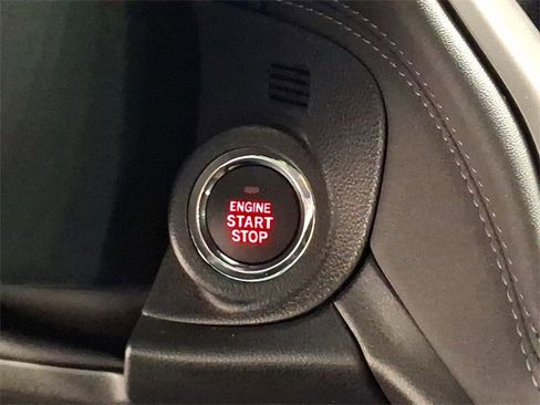 Certified 2025 Subaru Outback Premium image 26