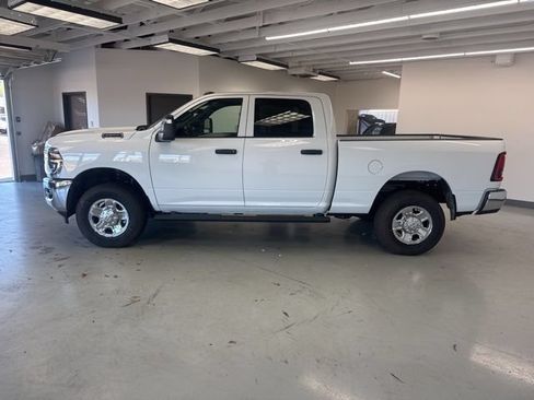 New 2026 RAM 2500 Tradesman AWD/4WD image 4
