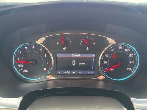 Certified 2023 Chevrolet Traverse LT FWD image 29