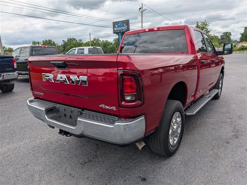 Used 2026 RAM 2500 Big Horn AWD/4WD image 6