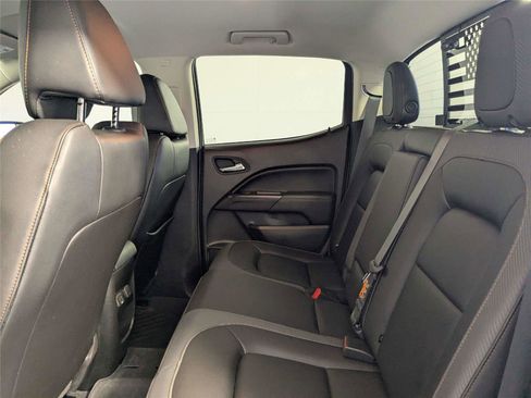Used 2022 GMC Canyon AT4 AWD/4WD image 36