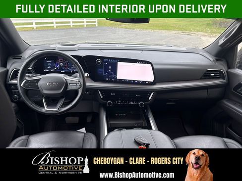 Used 2025 Chevrolet Tahoe Z71 AWD/4WD image 3