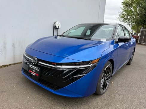 New 2026 Nissan Sentra SR w/ SR Premium Package image 2