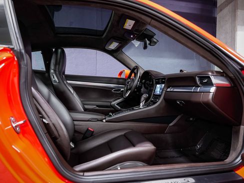Used 2017 Porsche 911 Carrera S RWD image 27