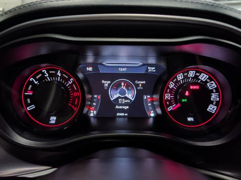 Used 2021 Dodge Challenger R/T w/ Plus Package image 8