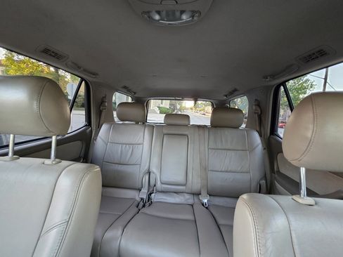 Used 2006 Toyota Sequoia SR5 image 20