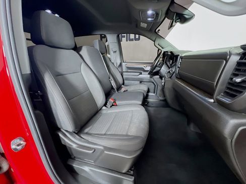 Used 2024 Chevrolet Silverado 2500 LT w/ Snow Plow Prep/Camper Package image 31