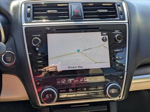 Used 2019 Subaru Outback 2.5i Limited image 18