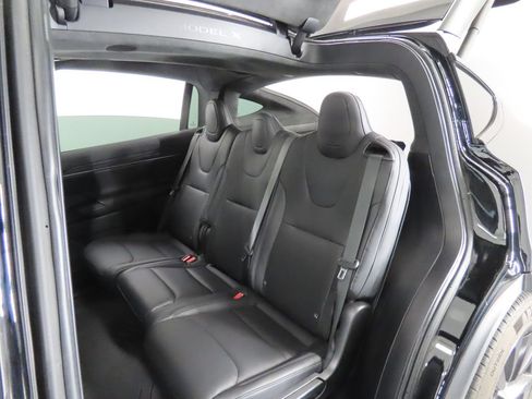 Used 2023 Tesla Model X AWD/4WD image 32