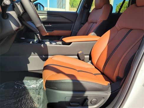 New 2025 MAZDA CX-50 AWD 2.5 Turbo w/ Cargo Package image 6