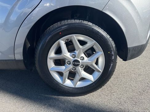 Used 2024 Kia Soul LX w/ Option Group 015 image 27