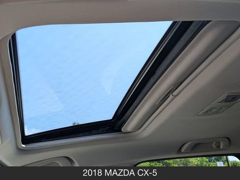 Used 2018 MAZDA CX-5 Touring w/ Preferred Equipment Package FWD image 15