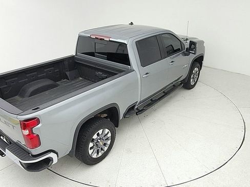 Used 2024 Chevrolet Silverado 2500 LT w/ Texas Edition AWD/4WD image 13