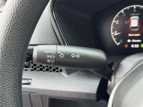 Used 2025 Honda CR-V LX image 27