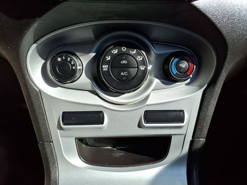 Used 2019 Ford Fiesta SE FWD image 15