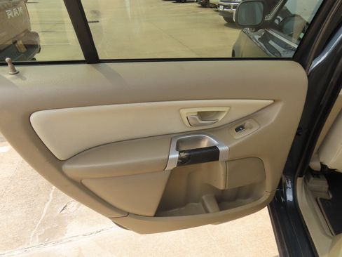 Used 2009 Volvo XC90 3.2 FWD image 19
