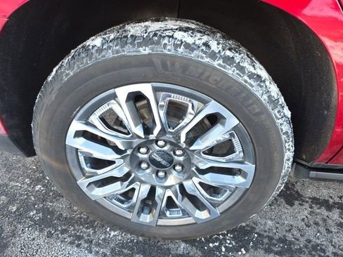 Used 2023 GMC Yukon Denali Ultimate image 34