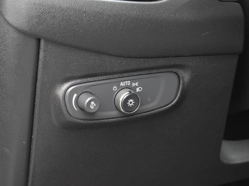 Used 2019 Chevrolet Equinox LT AWD/4WD image 53
