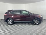 Used 2021 Ford Edge SEL w/ Convenience Package image 3