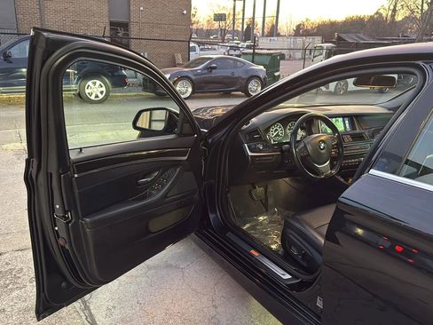 Used 2014 BMW 528i xDrive Sedan AWD/4WD image 16